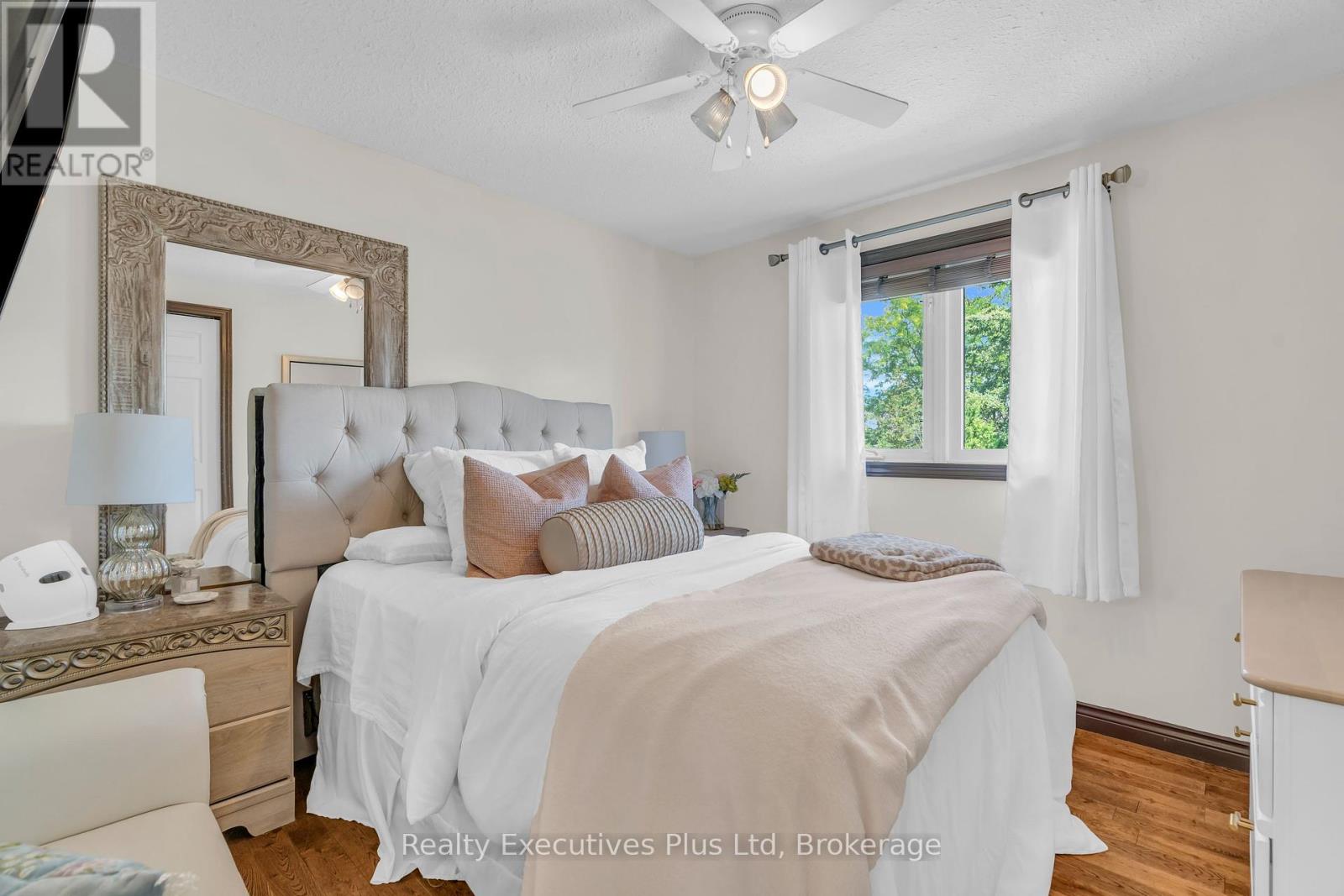 45 Fieldstone Road, Guelph, Ontario  N1L 1B4 - Photo 19 - X12343420