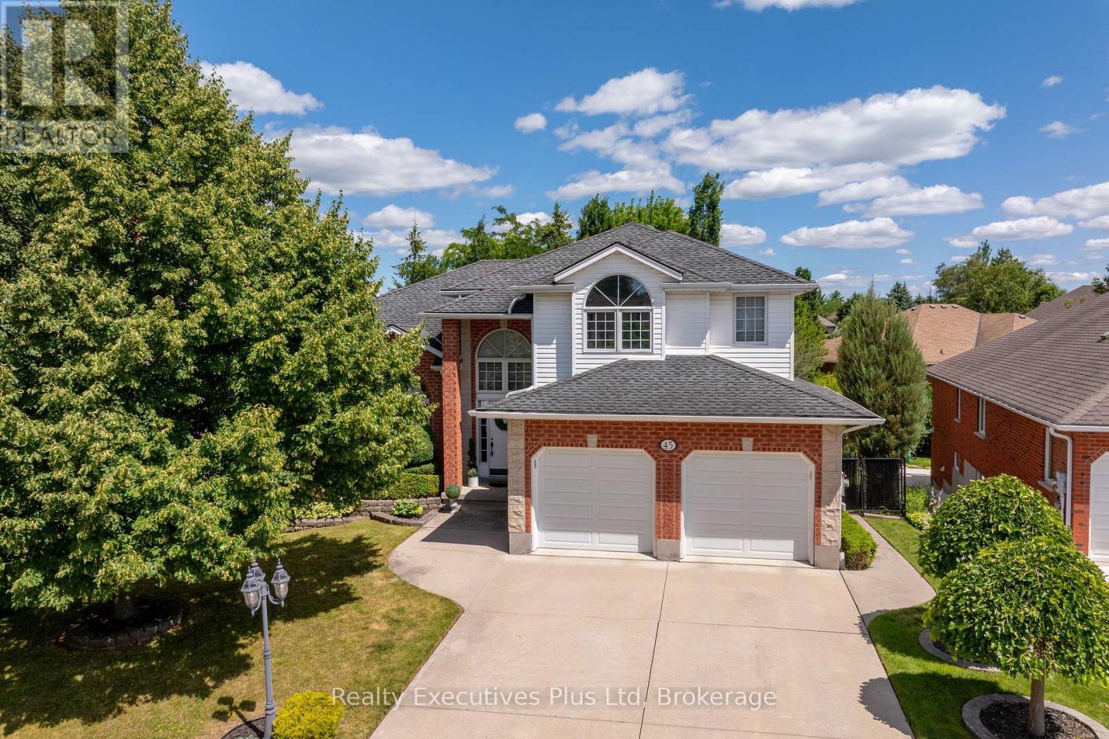 45 Fieldstone Road, Guelph, Ontario  N1L 1B4 - Photo 2 - X12343420