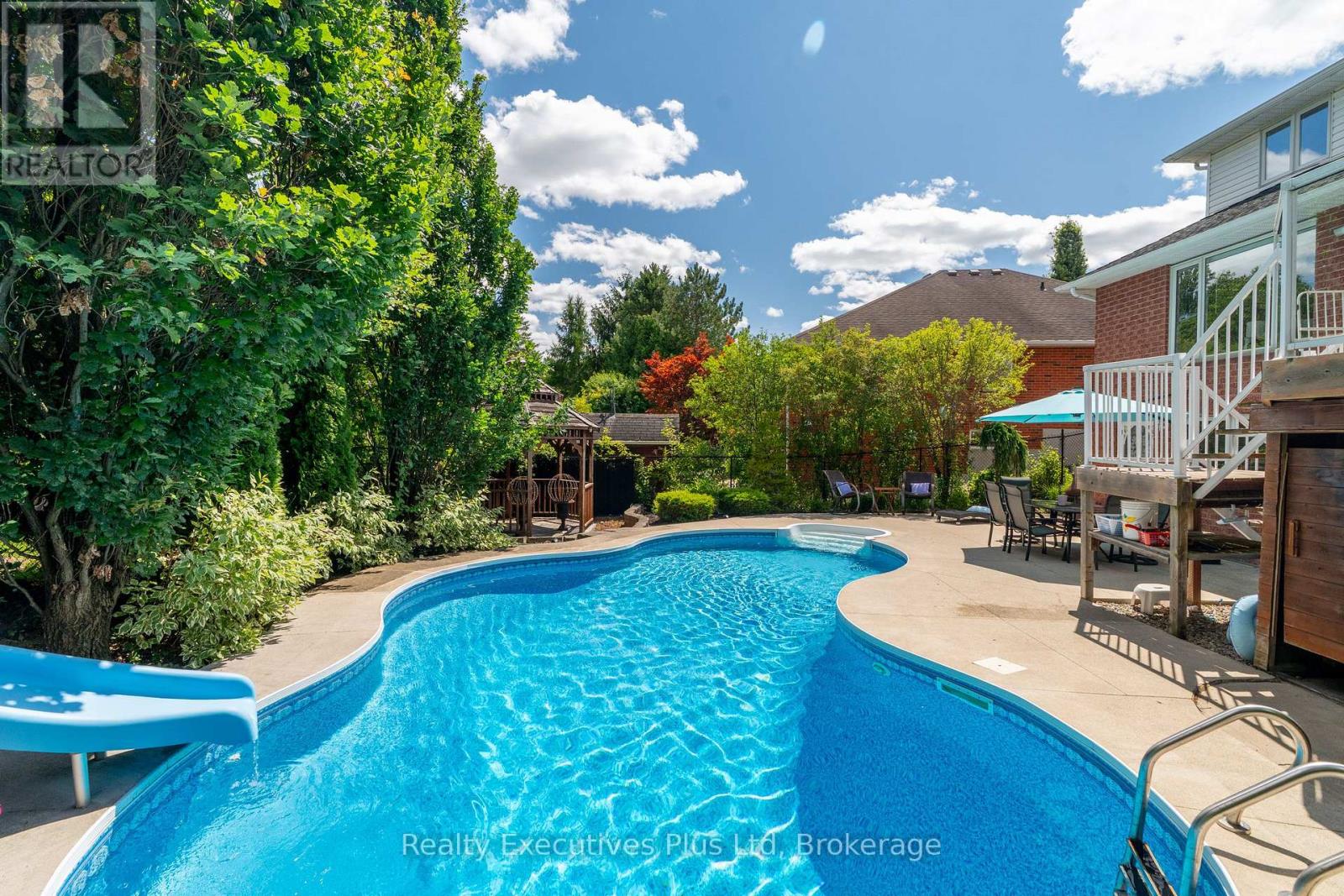 45 Fieldstone Road, Guelph, Ontario  N1L 1B4 - Photo 40 - X12343420