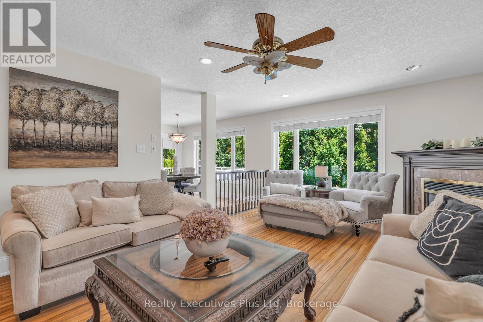 45 Fieldstone Road, Guelph, Ontario  N1L 1B4 - Photo 8 - X12343420