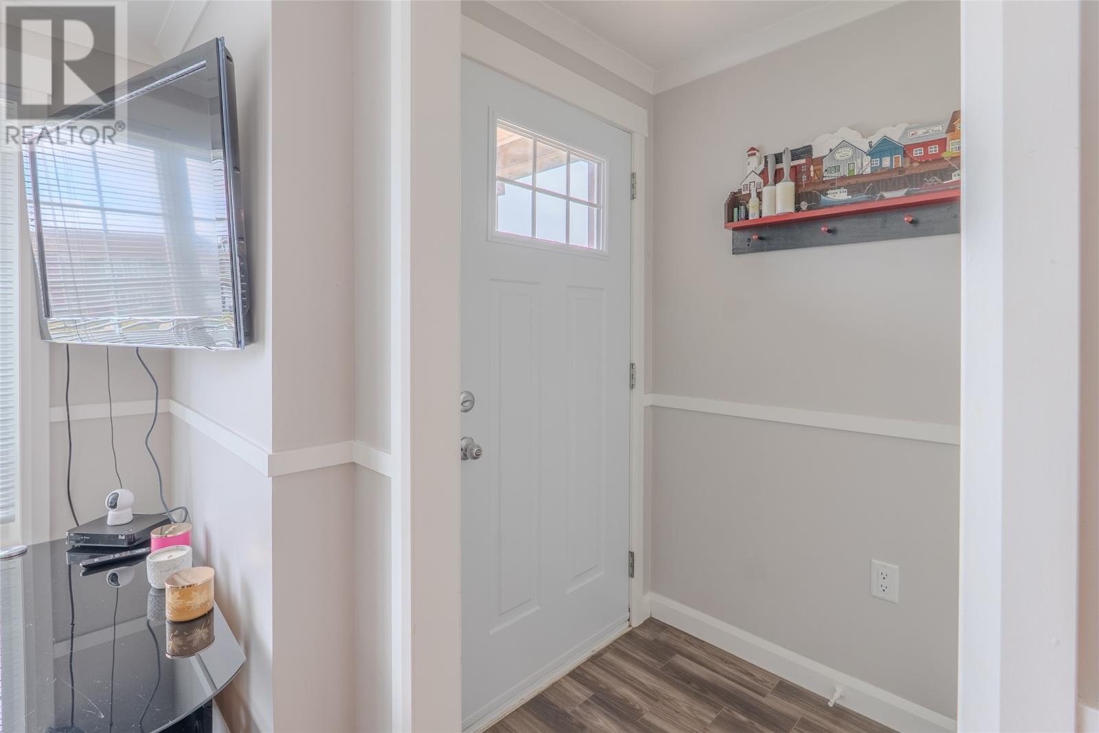 Property at 142 Ladysmith Drive image 2