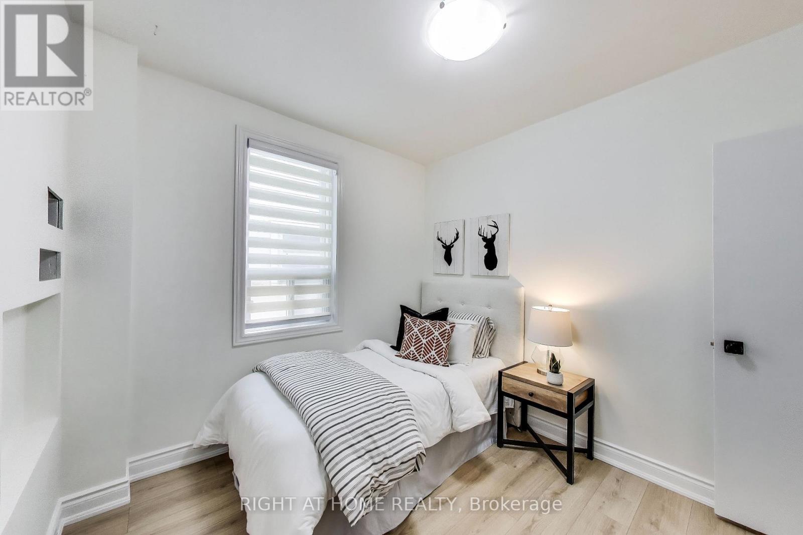 1071 Craven Road, Toronto (Greenwood-Coxwell), Ontario  M4J 4V7 - Photo 11 - E12343367