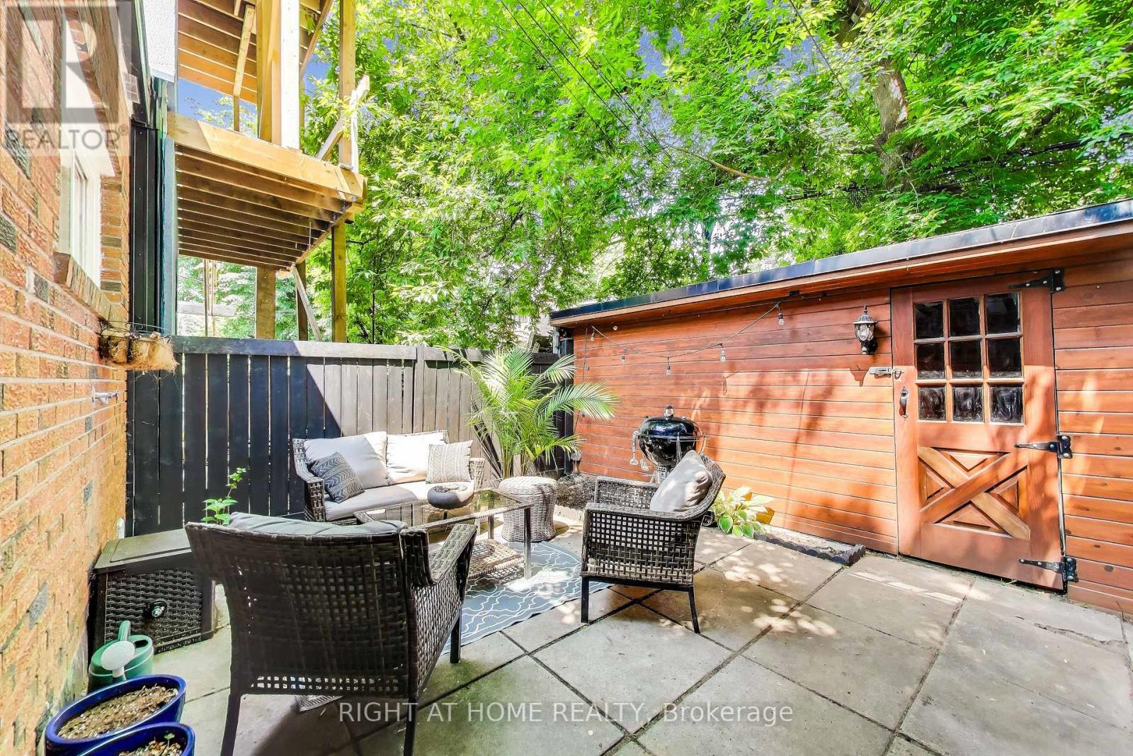 1071 Craven Road, Toronto (Greenwood-Coxwell), Ontario  M4J 4V7 - Photo 19 - E12343367