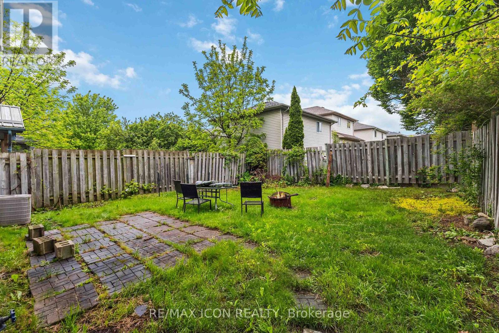 238 Fleming Drive, London East, Ontario  N5V 4Y9 - Photo 39 - X12343413