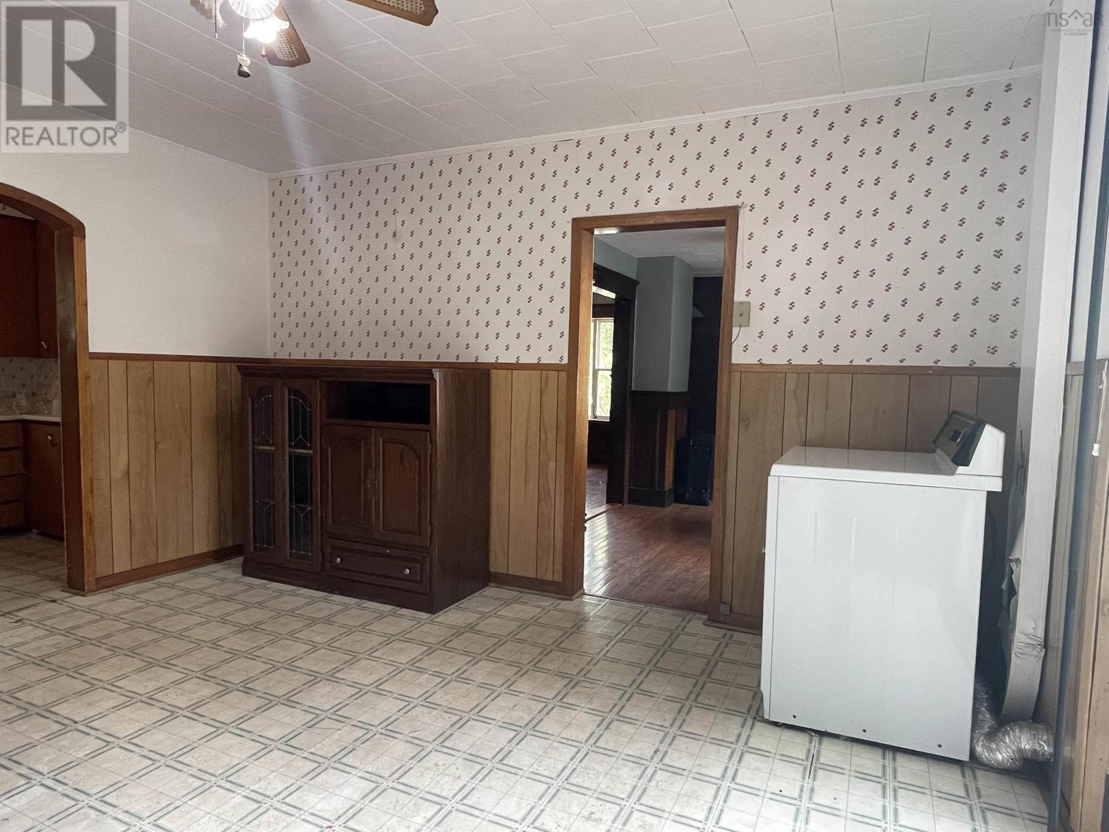 58 Seventh Street, 58 7th Street, Trenton, Nova Scotia  B0K 1X0 - Photo 13 - 202520509