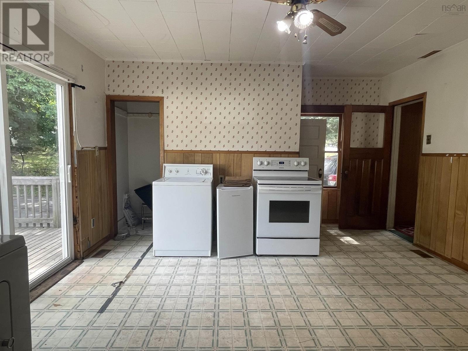 58 Seventh Street, 58 7th Street, Trenton, Nova Scotia  B0K 1X0 - Photo 14 - 202520509