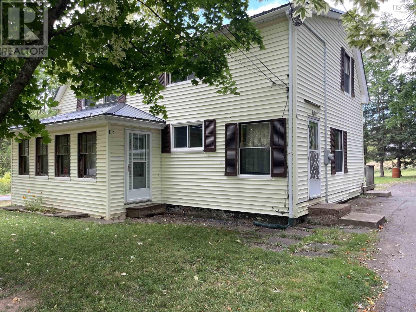 Property at 58 Seventh Street image 2