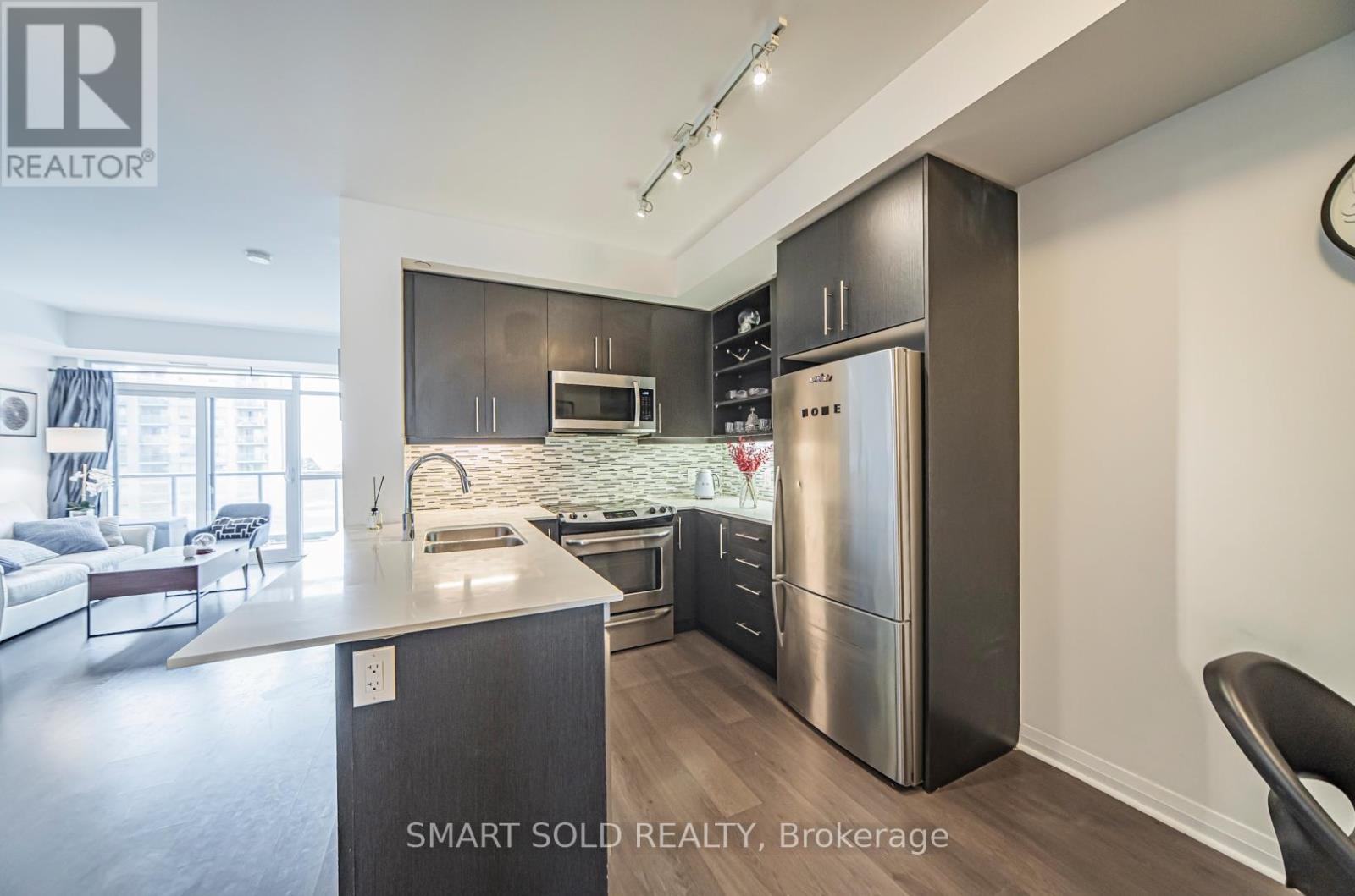 603 - 55 Oneida Crescent, Richmond Hill, Ontario  L4B 0E8 - Photo 14 - N12343364