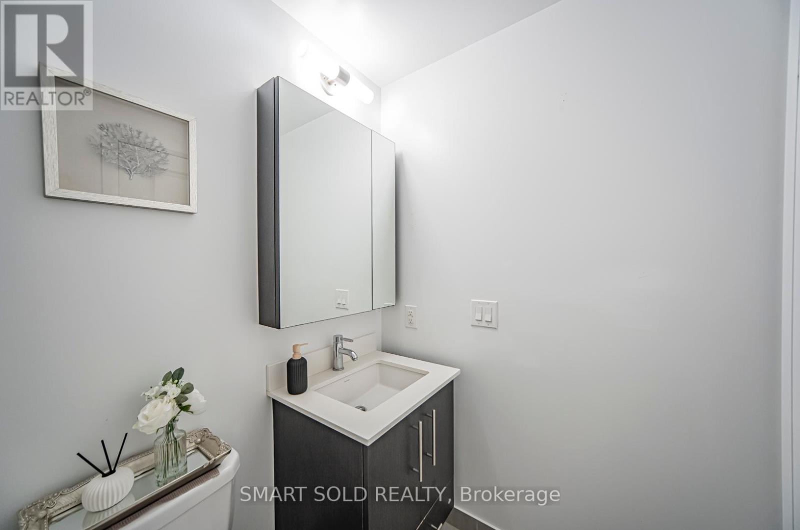 603 - 55 Oneida Crescent, Richmond Hill, Ontario  L4B 0E8 - Photo 21 - N12343364