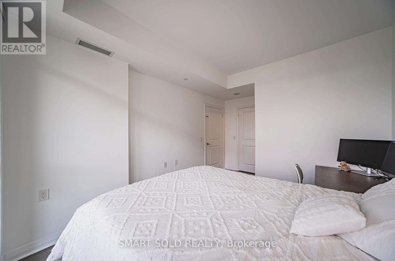 603 - 55 Oneida Crescent, Richmond Hill, Ontario  L4B 0E8 - Photo 17 - N12343364