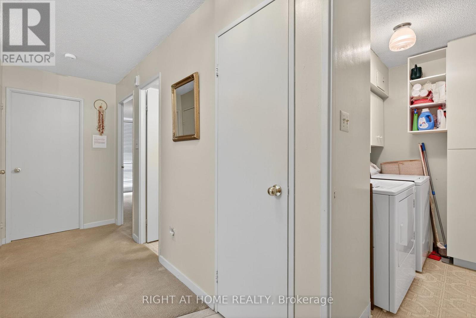 211 - 60 Inverlochy Boulevard, Markham (Royal Orchard), Ontario  L3T 4T7 - Photo 12 - N12343379