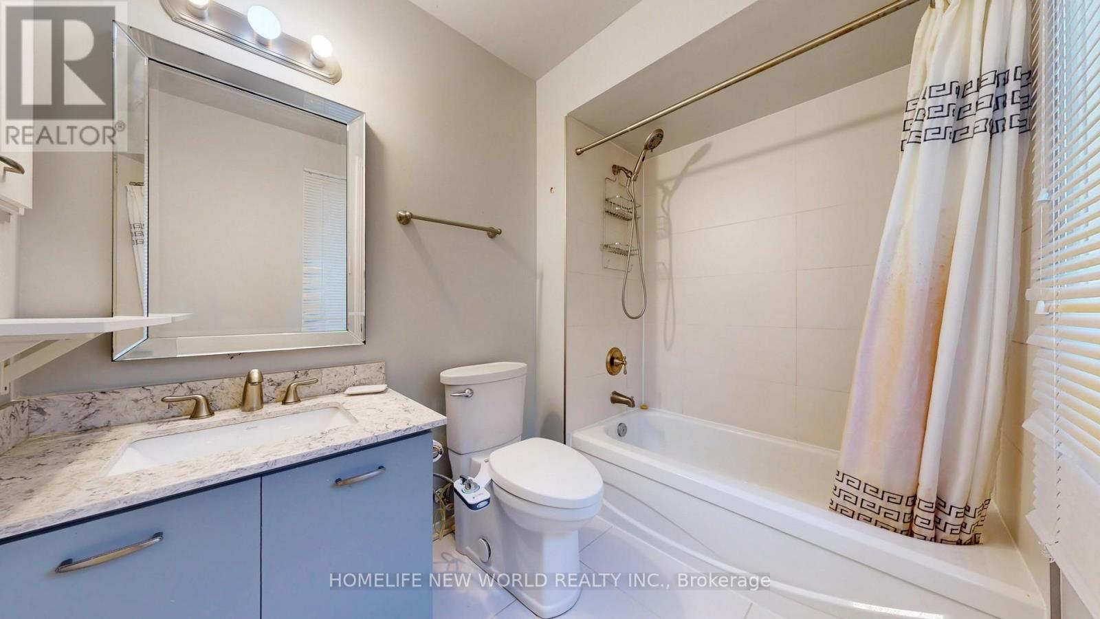 19 Chadburn Crescent, Aurora, Ontario  L4G 4V6 - Photo 33 - N12343402