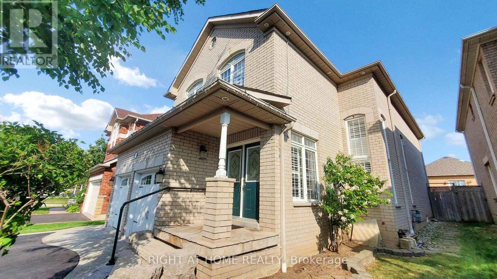 Property at 588 WARHOL WAY image 3