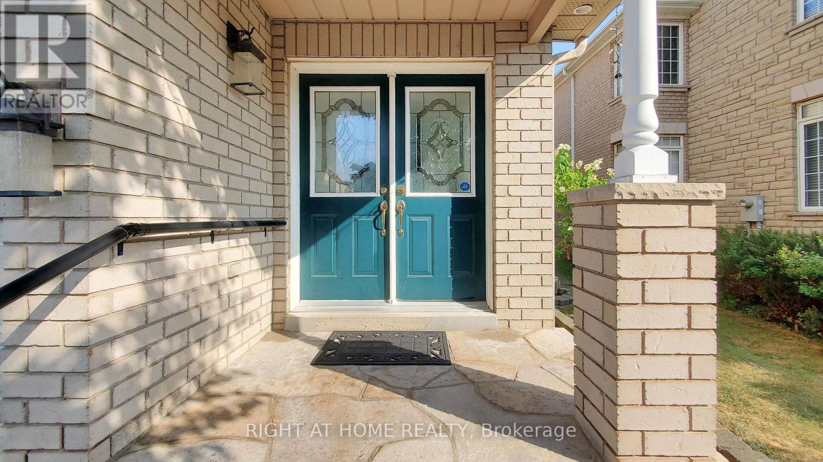 Property at 588 WARHOL WAY image 5