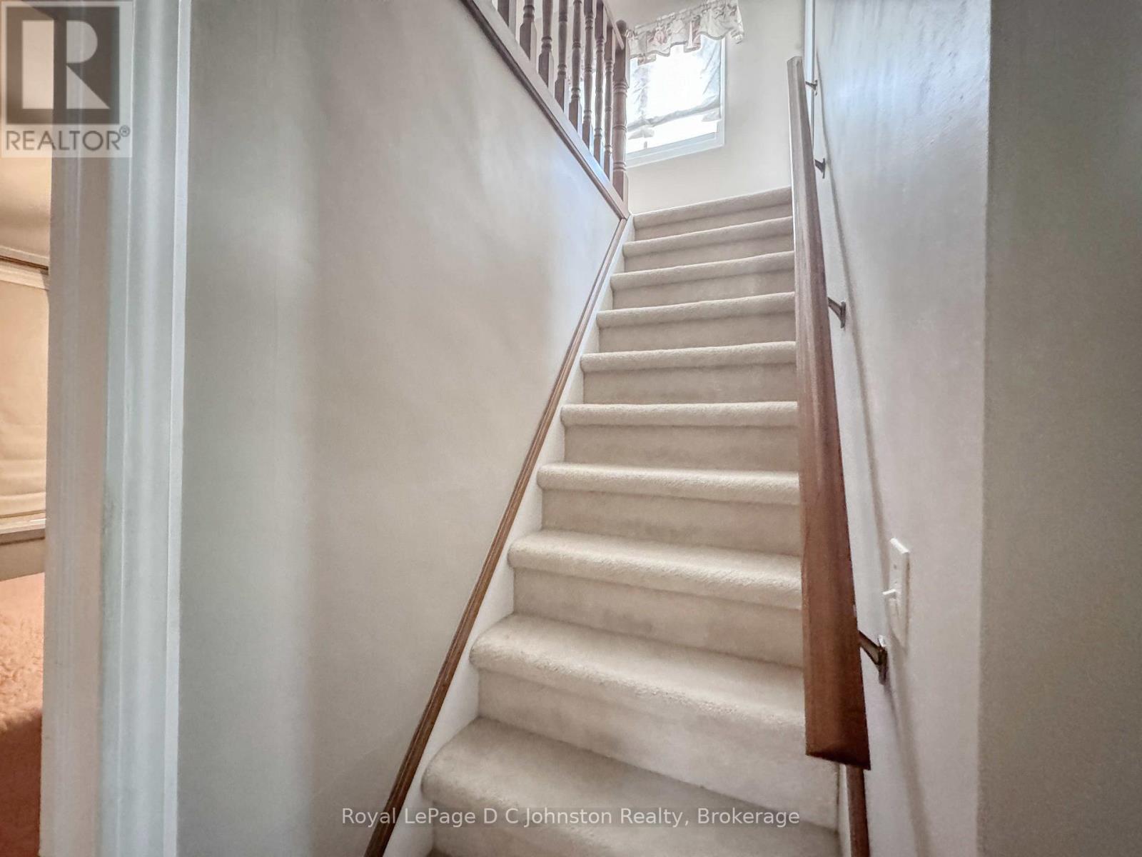 455 Alice Street, Saugeen Shores, Ontario  N0H 2L0 - Photo 14 - X12341164