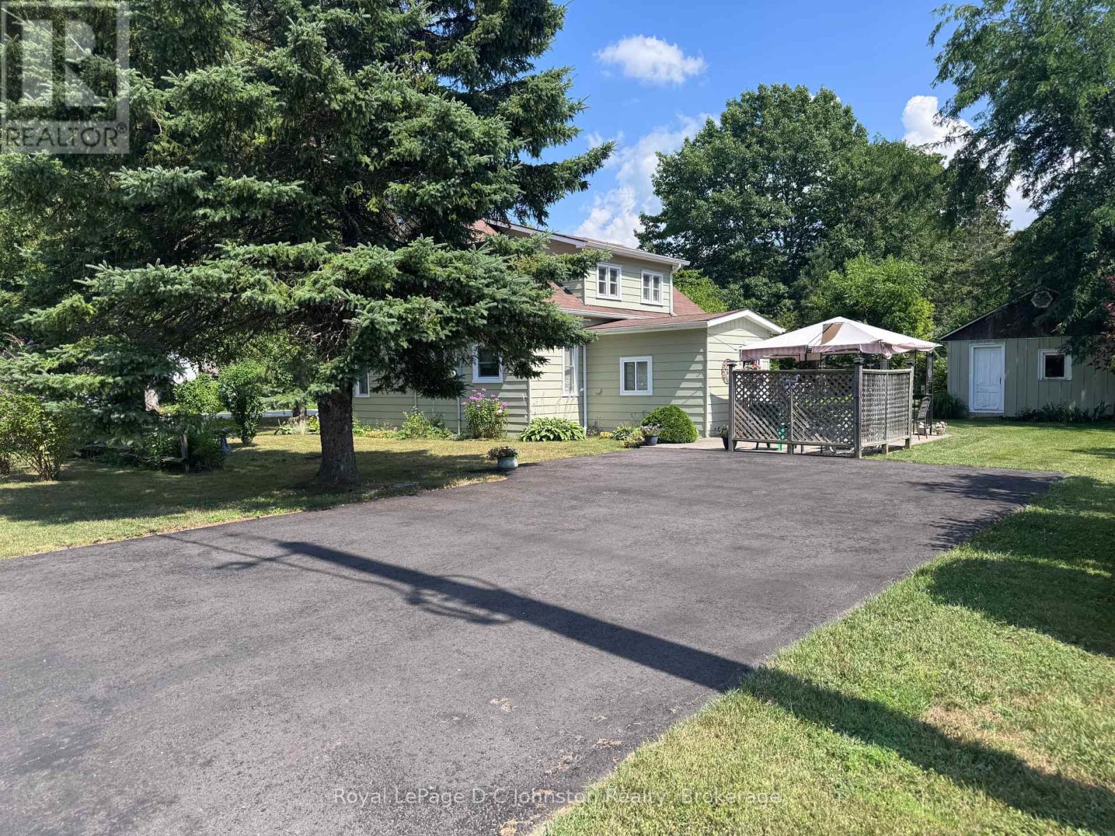 455 Alice Street, Saugeen Shores, Ontario  N0H 2L0 - Photo 28 - X12341164