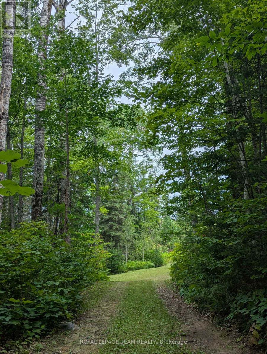 00 Triple Tower Road, Lanark Highlands, Ontario  K0G 1K0 - Photo 2 - X12343475