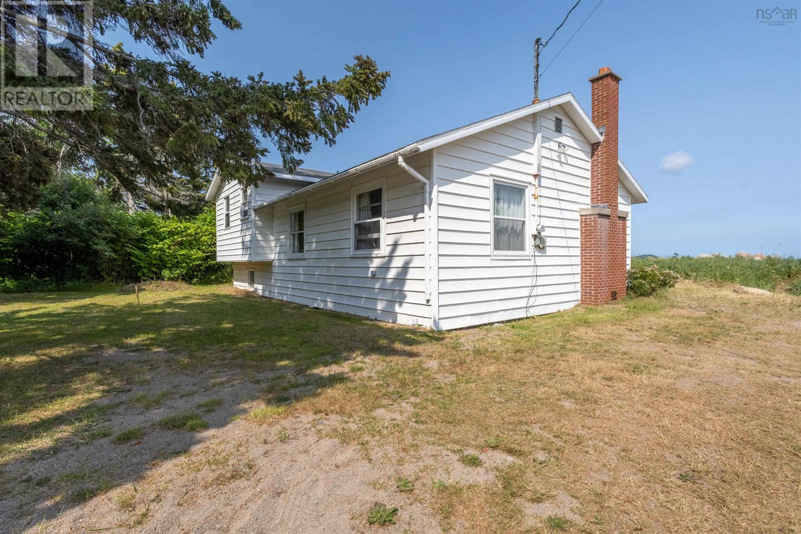 18 Wild Rose Lane, Ingonish, Nova Scotia  B0C 1L0 - Photo 10 - 202518971
