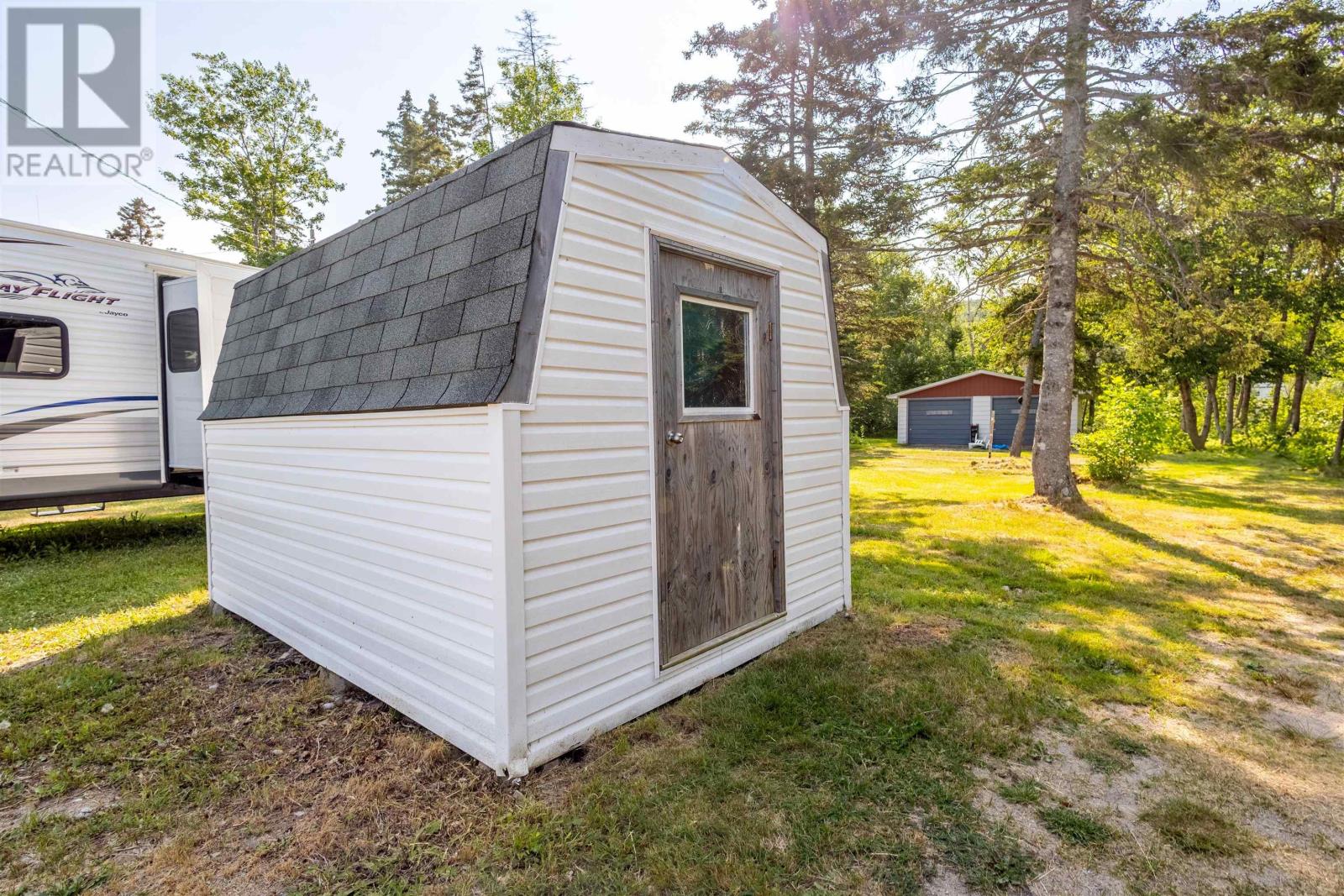 18 Wild Rose Lane, Ingonish, Nova Scotia  B0C 1L0 - Photo 45 - 202518971