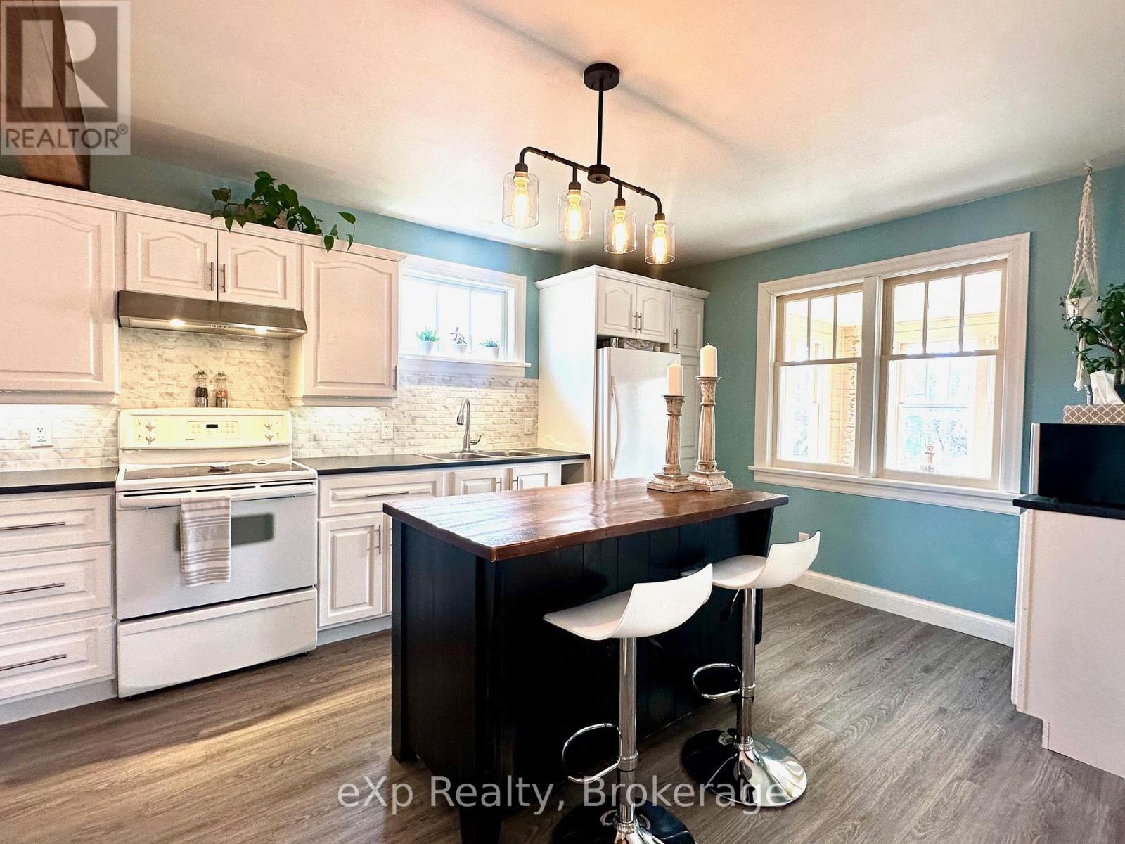 1216 Bruce Road 12, South Bruce, Ontario  N0G 1W0 - Photo 11 - X12343487
