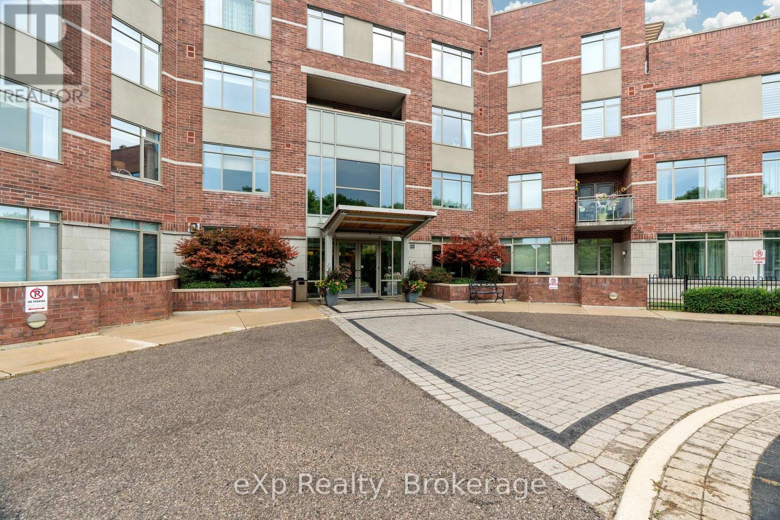 113 - 400 Romeo Street N, Stratford, Ontario  N5A 0A2 - Photo 3 - X12343488