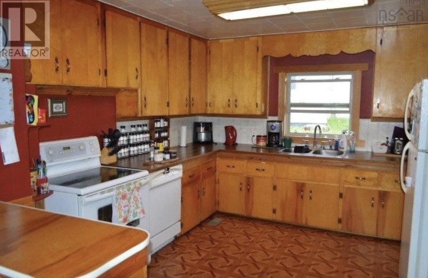 443 Murry Street, Mulgrave, Nova Scotia  B0E 2G0 - Photo 5 - 202511305