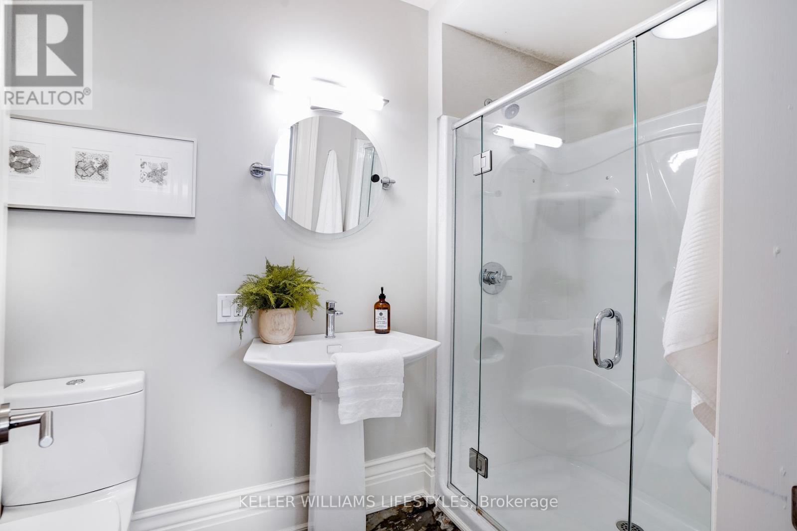 515 William Street, London East (East F), Ontario  N6B 3E5 - Photo 19 - X12343510