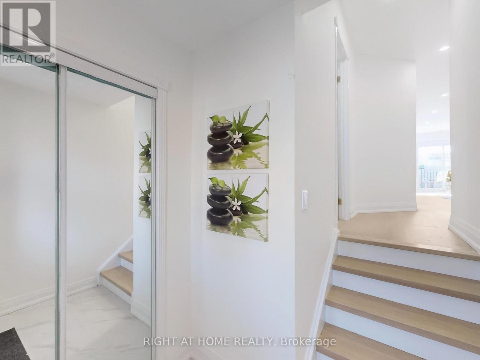 Property at 94 REGINALD CRESCENT image 3