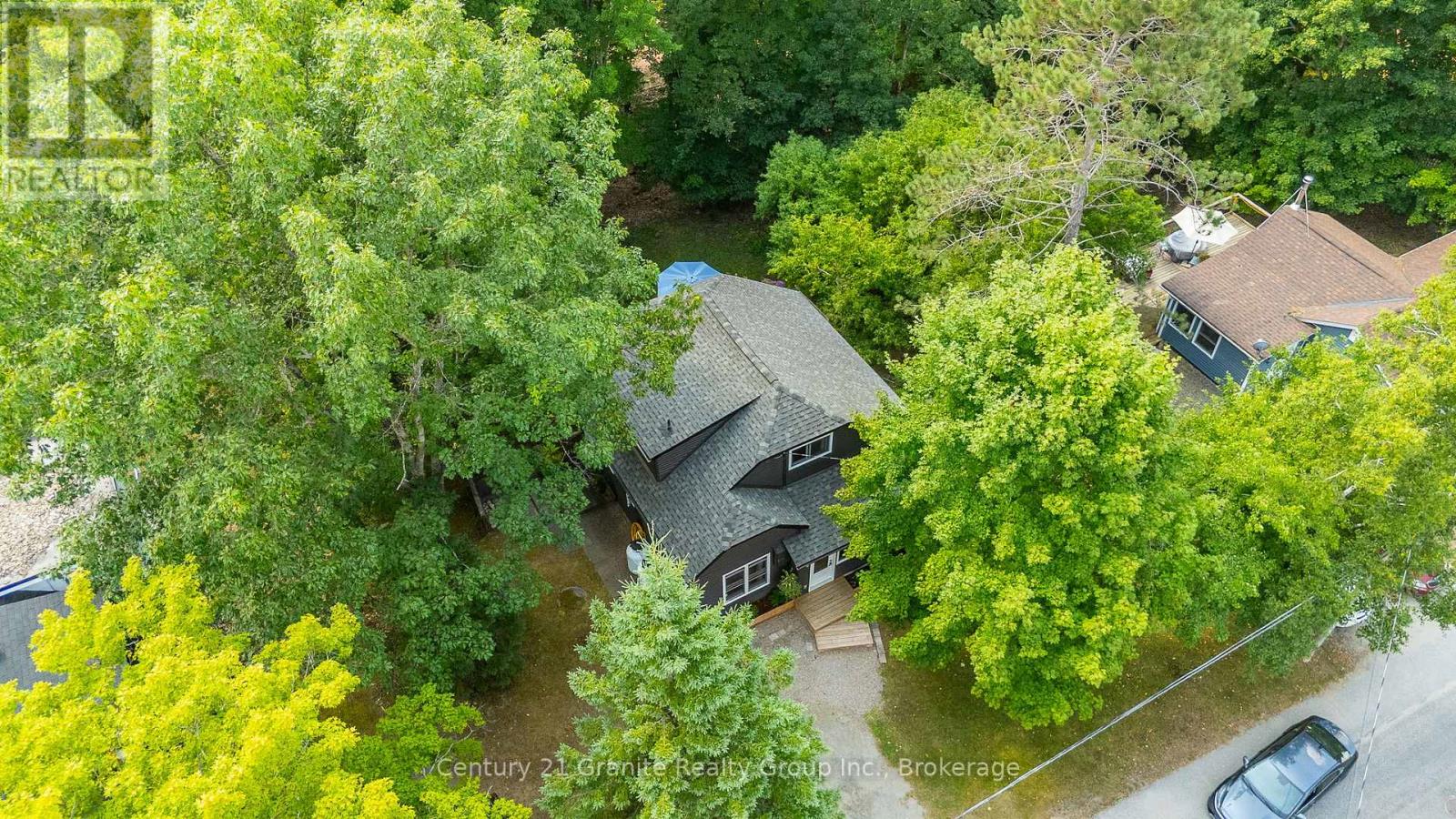 322 Highland Street, Dysart Et Al, Ontario  K0M 1S0 - Photo 29 - X12343532