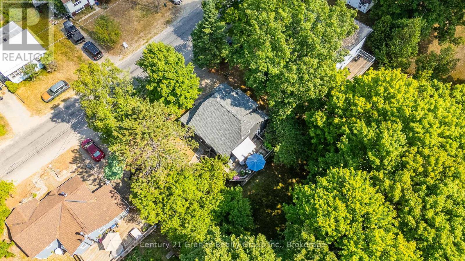 322 Highland Street, Dysart Et Al, Ontario  K0M 1S0 - Photo 30 - X12343532