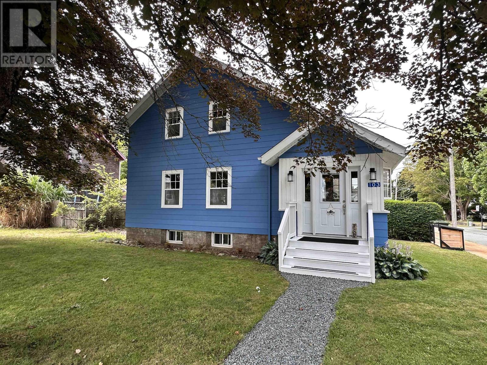 103 Bristol Avenue, Liverpool, Nova Scotia  B0T 1K0 - Photo 2 - 202520518