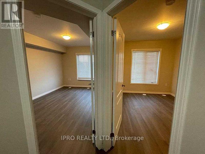 Property at 120 - 2441 GREENWICH DRIVE image 4