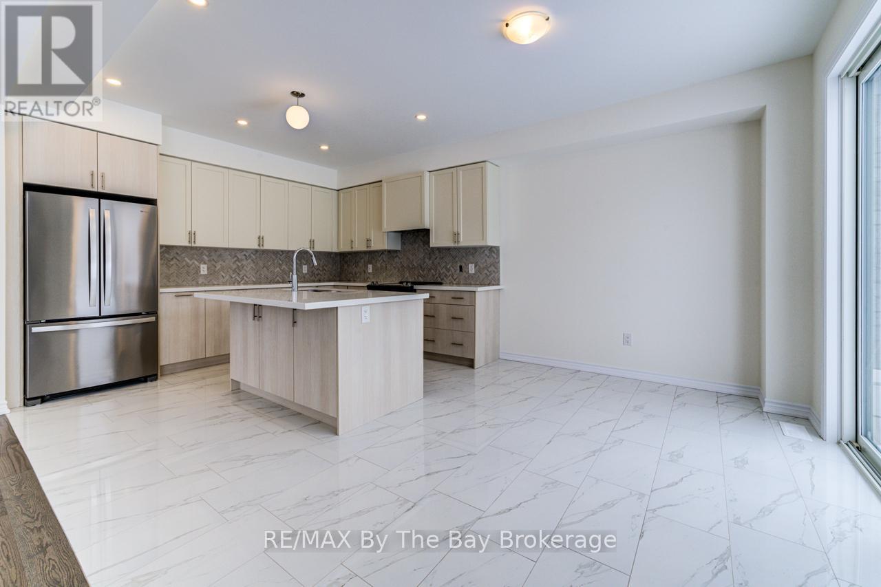 19 Sun Valley Avenue, Wasaga Beach, Ontario  L9Z 0N6 - Photo 16 - S12343555