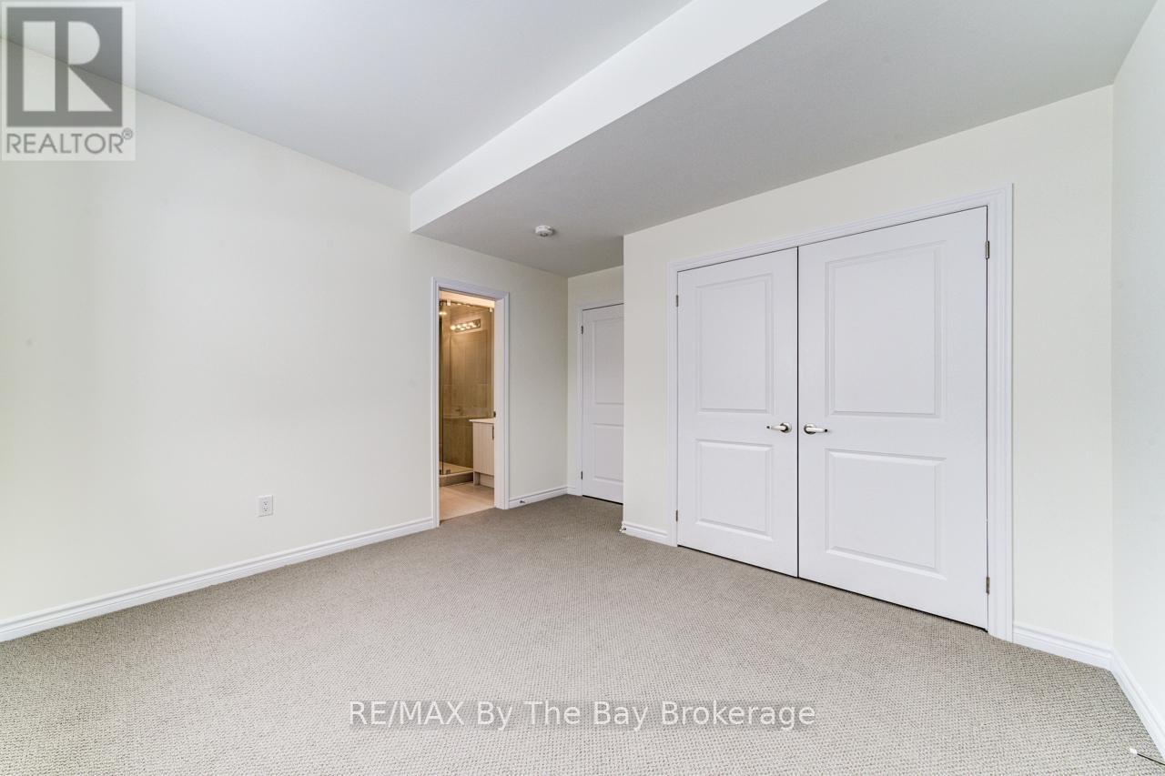 19 Sun Valley Avenue, Wasaga Beach, Ontario  L9Z 0N6 - Photo 31 - S12343555