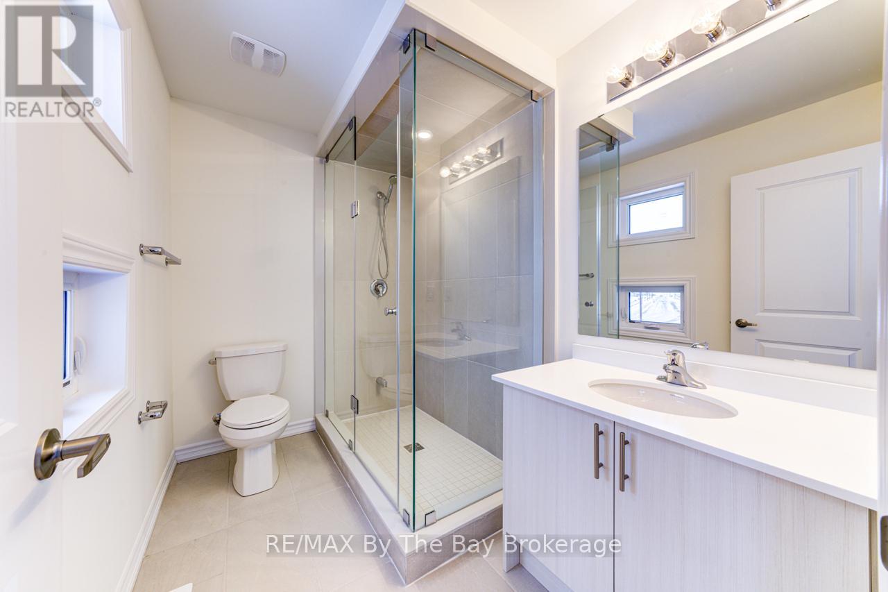 19 Sun Valley Avenue, Wasaga Beach, Ontario  L9Z 0N6 - Photo 32 - S12343555