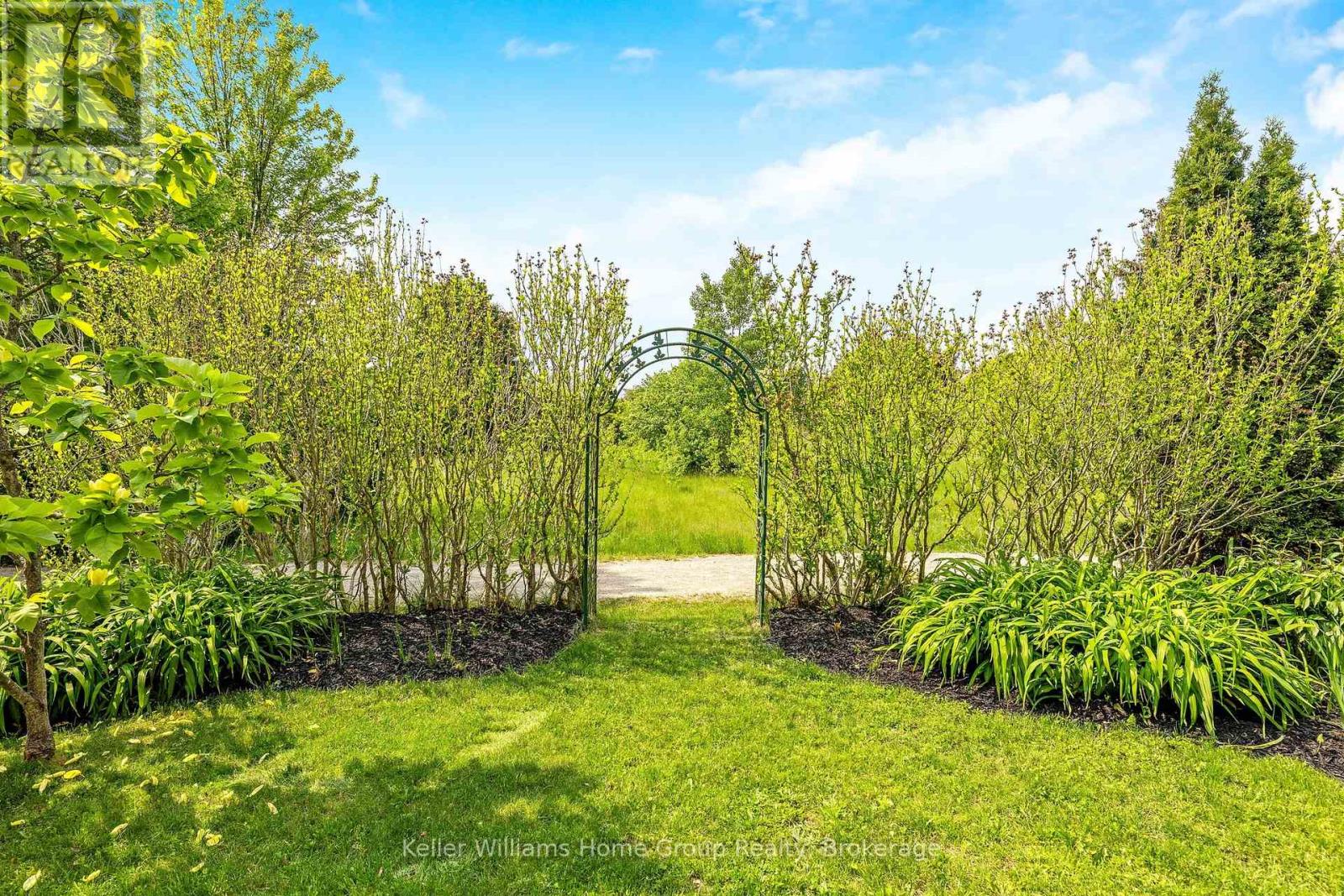 88 Doyle Drive, Guelph, Ontario  N1G 5B9 - Photo 29 - X12343551