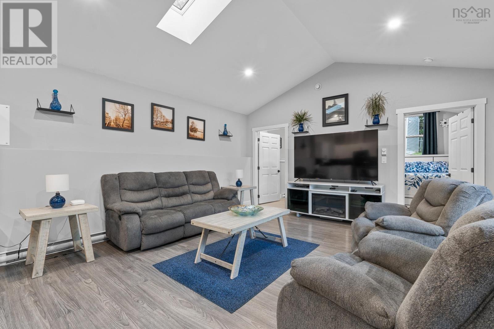 12 Wamphray Crescent, Dartmouth, Nova Scotia  B2W 4Y6 - Photo 35 - 202514173