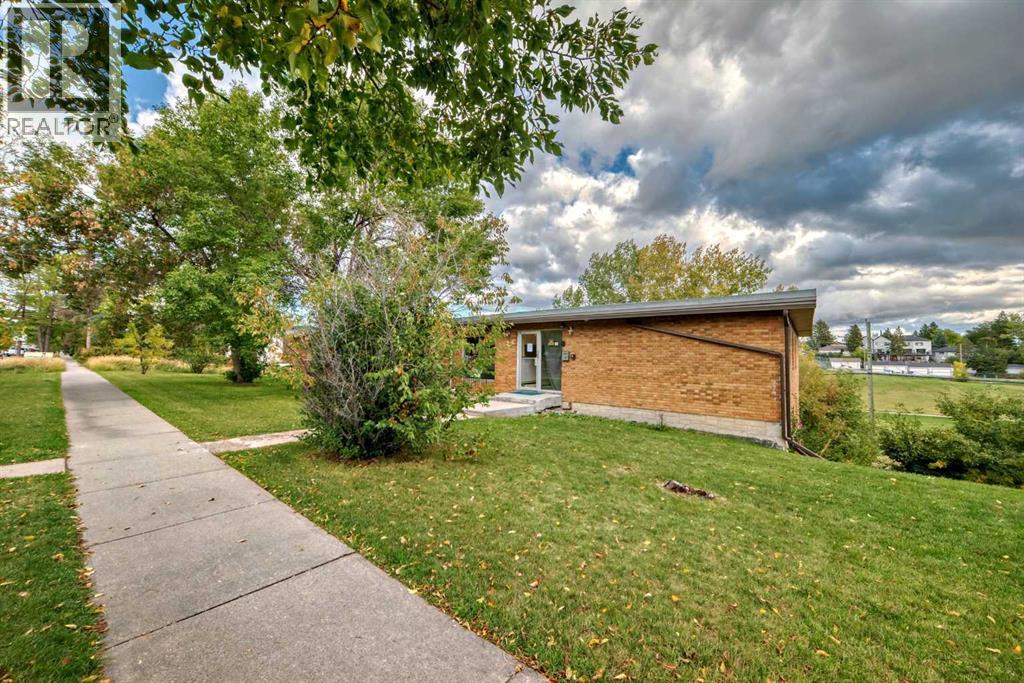 304, 4328 4 Street Nw, Calgary, Alberta  T2K 1A2 - Photo 39 - A2233213