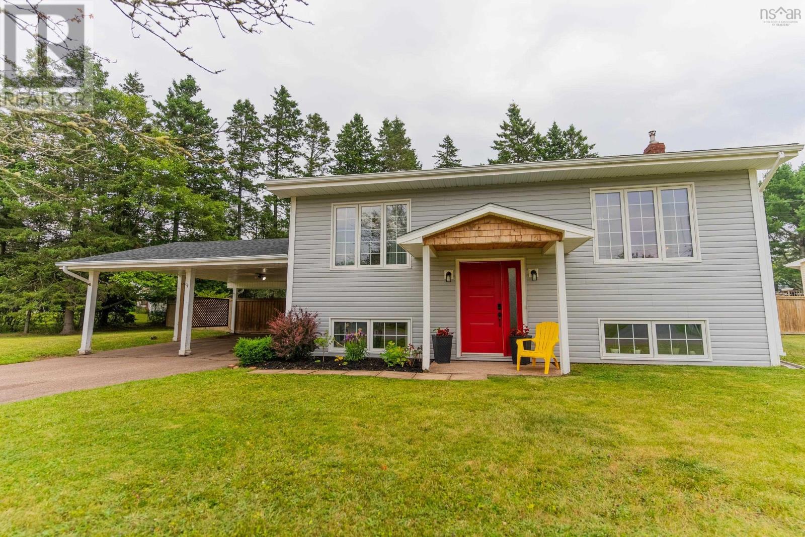 26 Tamarack Drive, Valley, Nova Scotia  B6L 2V9 - Photo 1 - 202519426