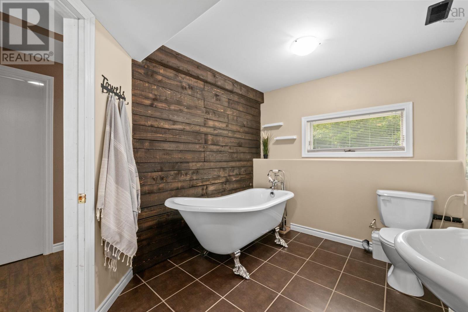 88 Lake Lewis Lane, New Russell, Nova Scotia  B0J 2M0 - Photo 30 - 202520406