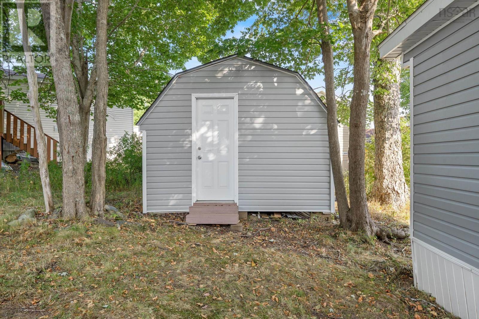 829 Duggan Drive, Beaver Bank, Nova Scotia  B4E 1L4 - Photo 28 - 202520524
