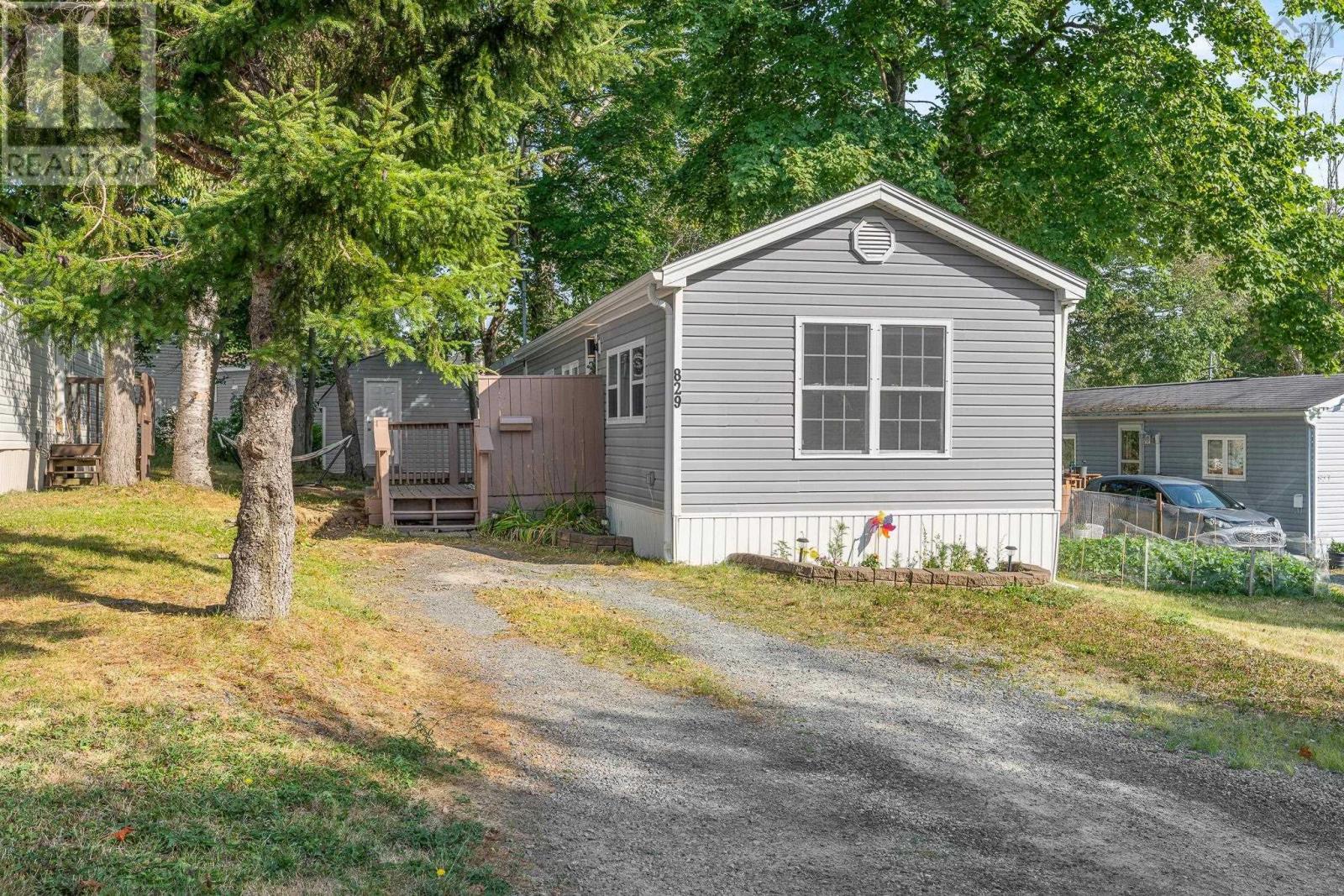 829 Duggan Drive, Beaver Bank, Nova Scotia  B4E 1L4 - Photo 31 - 202520524