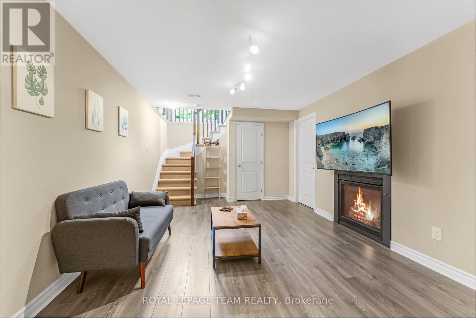 345 Alasken Drive, Ottawa, Ontario  K1T 0M4 - Photo 35 - X12343583