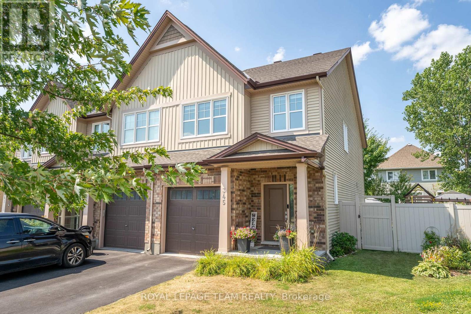 345 Alasken Drive, Ottawa, Ontario  K1T 0M4 - Photo 4 - X12343583