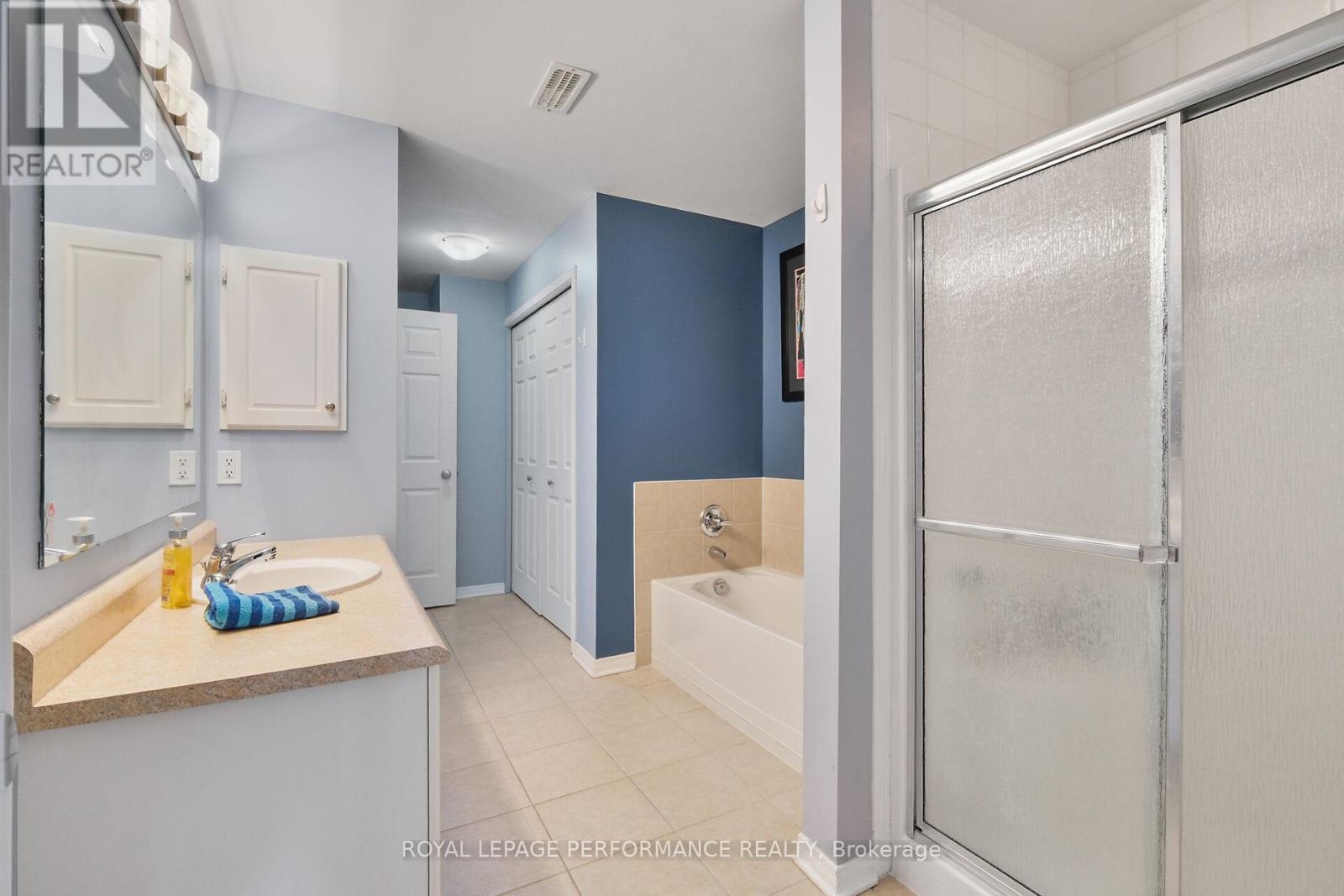 7 - 2086 Valin Street, Ottawa, Ontario  K4A 0C1 - Photo 14 - X12343625