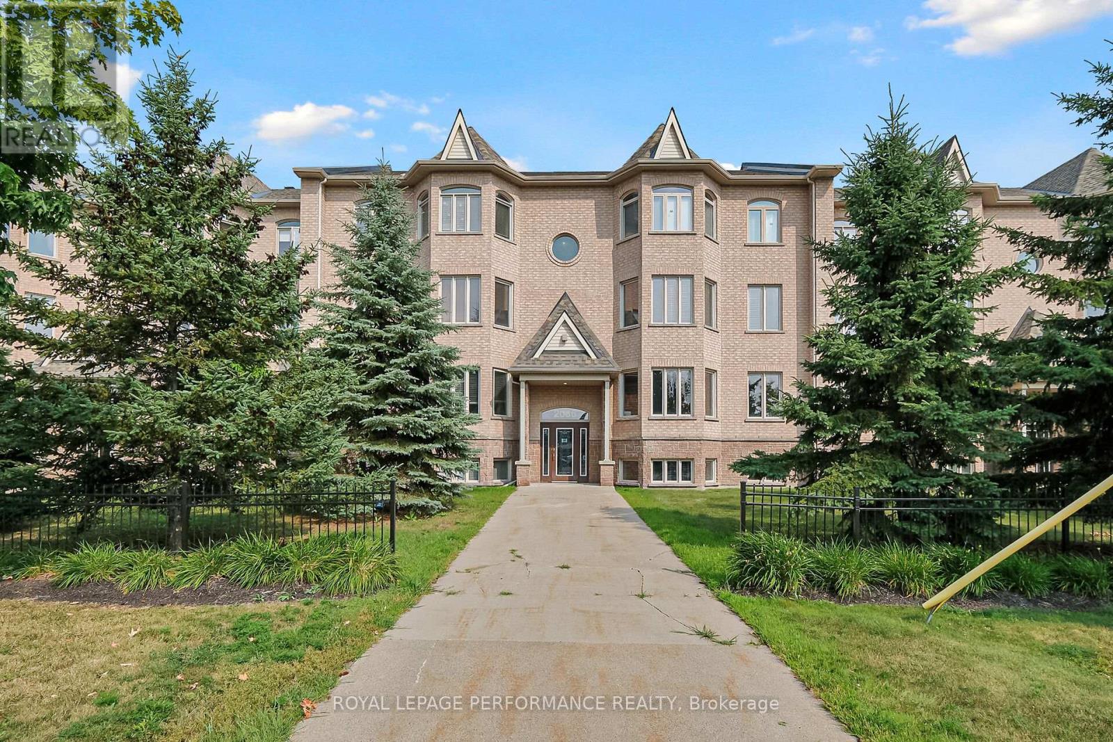 7 - 2086 Valin Street, Ottawa, Ontario  K4A 0C1 - Photo 3 - X12343625