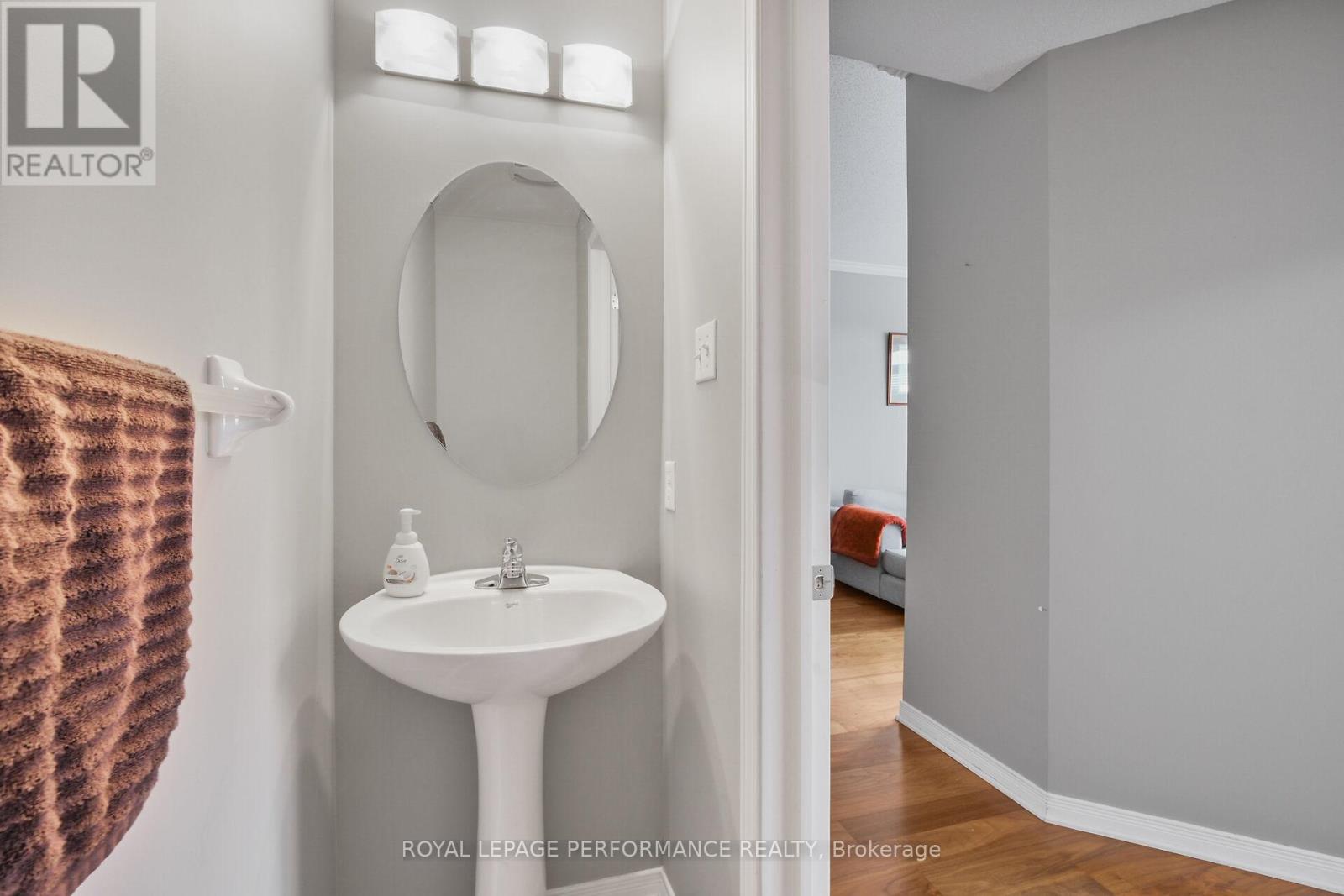 7 - 2086 Valin Street, Ottawa, Ontario  K4A 0C1 - Photo 6 - X12343625