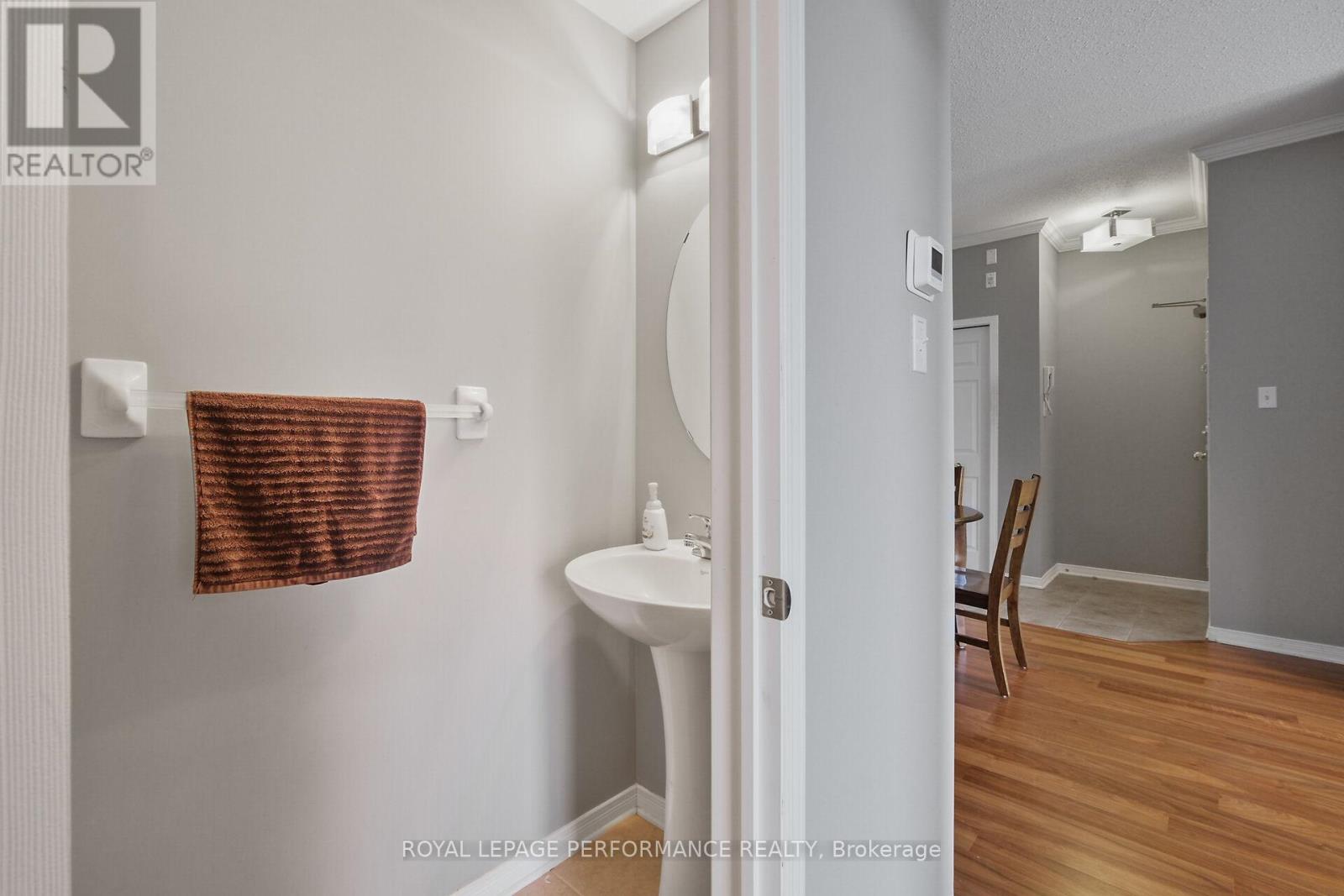 7 - 2086 Valin Street, Ottawa, Ontario  K4A 0C1 - Photo 7 - X12343625