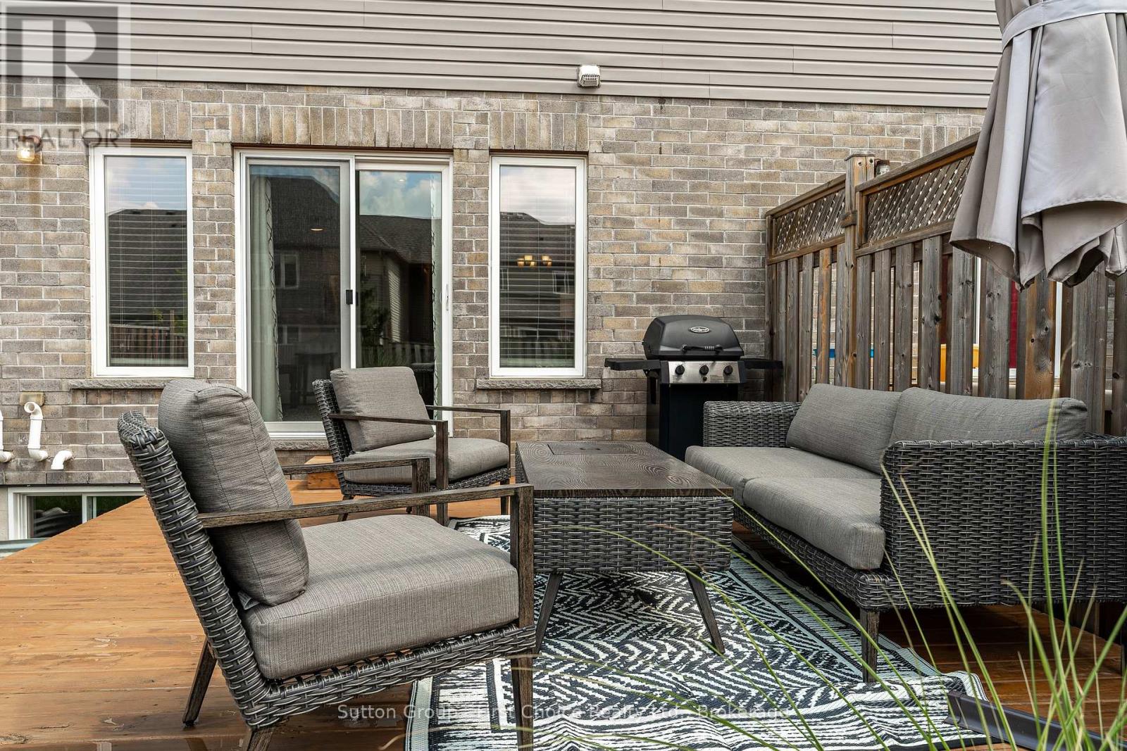 6 Robertson Drive, Stratford, Ontario  N5A 0C7 - Photo 25 - X12343610