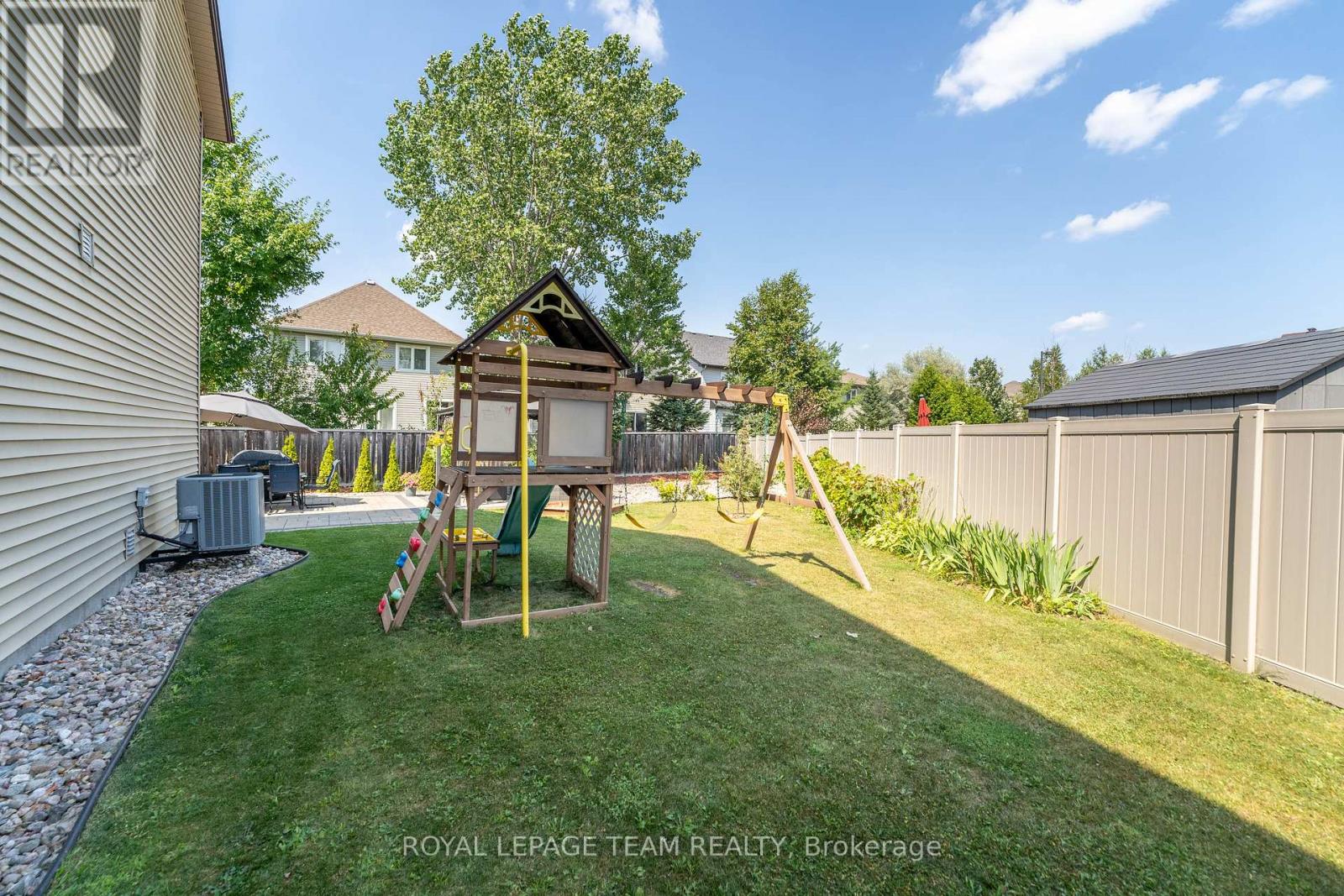 345 Alasken Drive, Ottawa, Ontario  K1T 0M4 - Photo 43 - X12343583